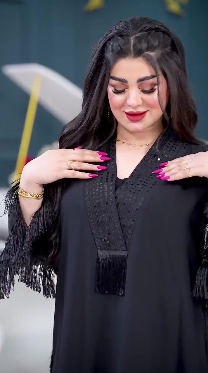 الجمال 💖🫰🏻

قياسات l.xl. 2xl. 3xl.


**إذا كنت صاحب هذا الإعلان وتريد حذفه لأي سبب، رجاءا أرسل رسالة إلى الدعم الفني**