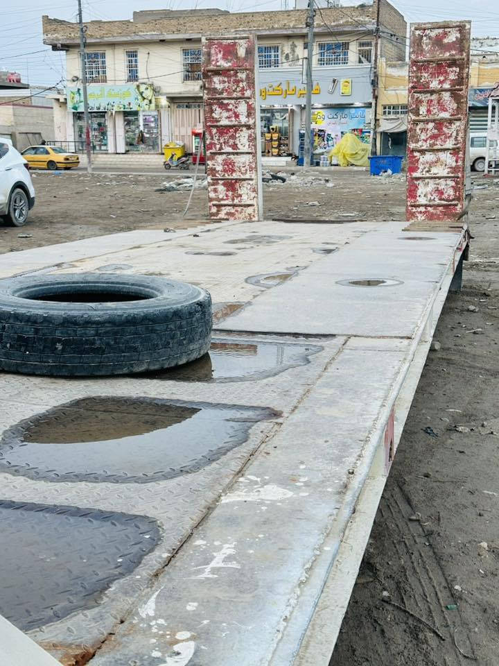 السلام عليكم
عربانه لودر للبيع : الطول 9 m والعرض 3.05m 
3 دنگير جوبلس برميل حجم التاير 17.5 
تخم تاير  ؛ بريك ؛ كهربائيات ؛ صينية حاصودة جاهزة للعمل ؛ مكفوله من كلشي . 

*********** 
موجودة بالديوانية
