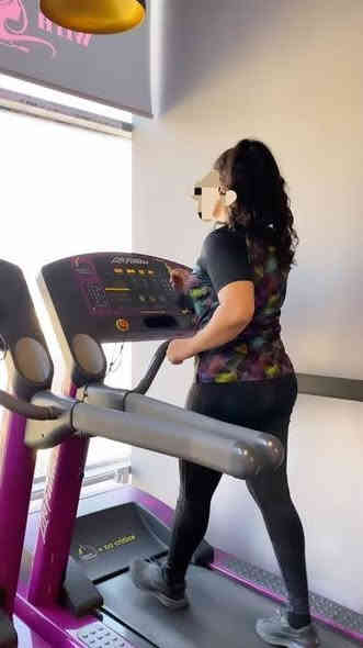 اعلان هام ...
يعلن منتدى شباب كوثى عن بدأ التسجيل على الجم النسائي الذي سيفتتح قريباً في منتدى شباب كوثى  وبأشراف كادر نسوي متميز 
فعلى من ترغب التسجيل الاتصال او المراسلة على الواتساب على الرقم ***********
