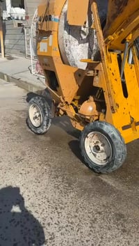 مركبة أخرى • للبيع