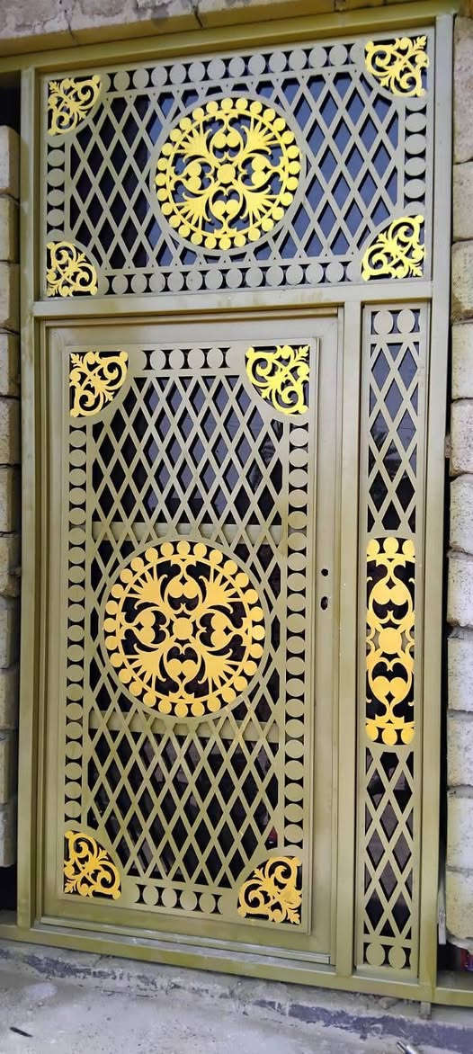 صباغ ابو لاسار الخزرجي الضلوعية عزيز بلد يثرب والضلوعيه تنضيف وصبغ كادر كامل 
***********
