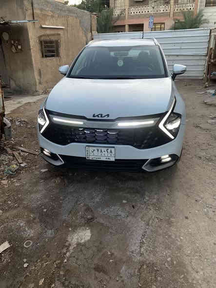 سلام عليكم سبورتج خليجي ضمان شركه الدوليه موديل٢٠٢٢ ماشيه ٥٧ الف مكفوله كفاله عامه داخل بيجي  مغلفه كشناتهه مرايات كهرباء شفتات استيرن ويل ١٩ سويج مو بصمه  سياره كلش جديده بعدهه  بضمان الشركه شباك لد سعر ٢١٥ ورقه *********** بغداد شارع فلسطين
