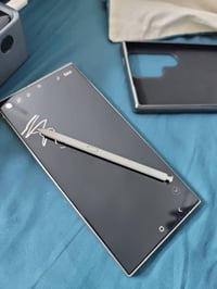 جهاز s24 ultra 256 جديد مع الكارتون و كفرات لون مميز مابيه اي شخوط او ...