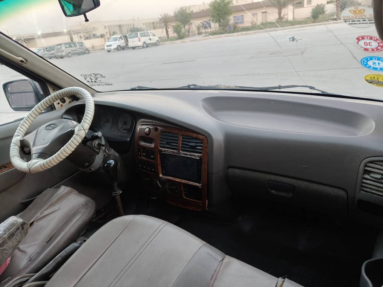 منغولي موديل 2006
رقم بصره احمر معلايه محرك 300 سوبر 
 وكير كفاله وكسن 
 سعر 30 ترهم مراوس  المكان النجف 
رقم ***********  مكالف بل نشر
