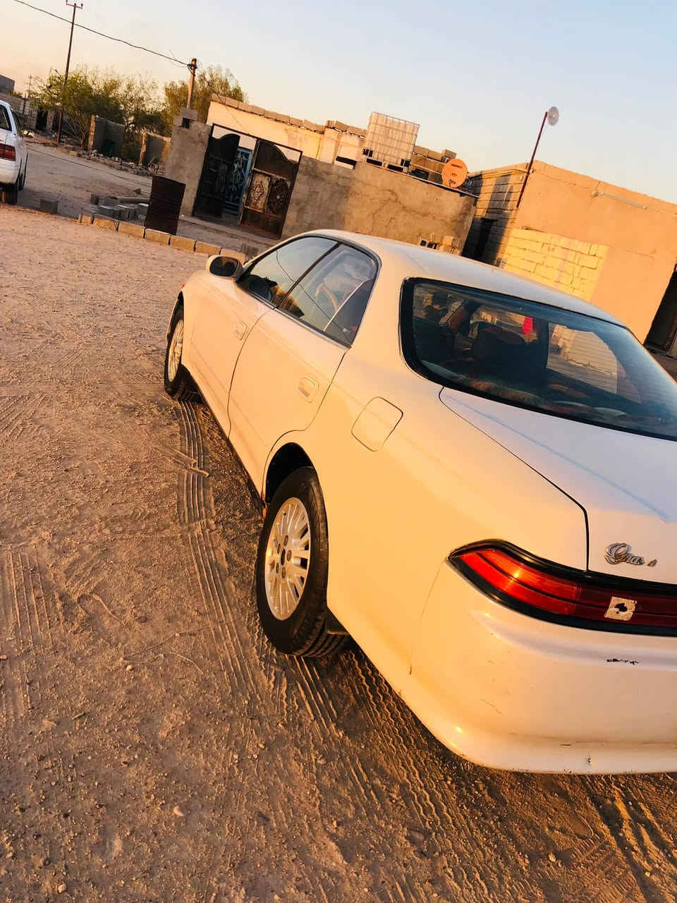 السلام عليكم مارك للبيع سنويه الى 2030 رقم بصرة انكليزي مكفوله من النقل والكص مكينه ونجي كفاله مكينه وكير العنوان بصرة سفوان *********** السعر 42 وبيها مجال
