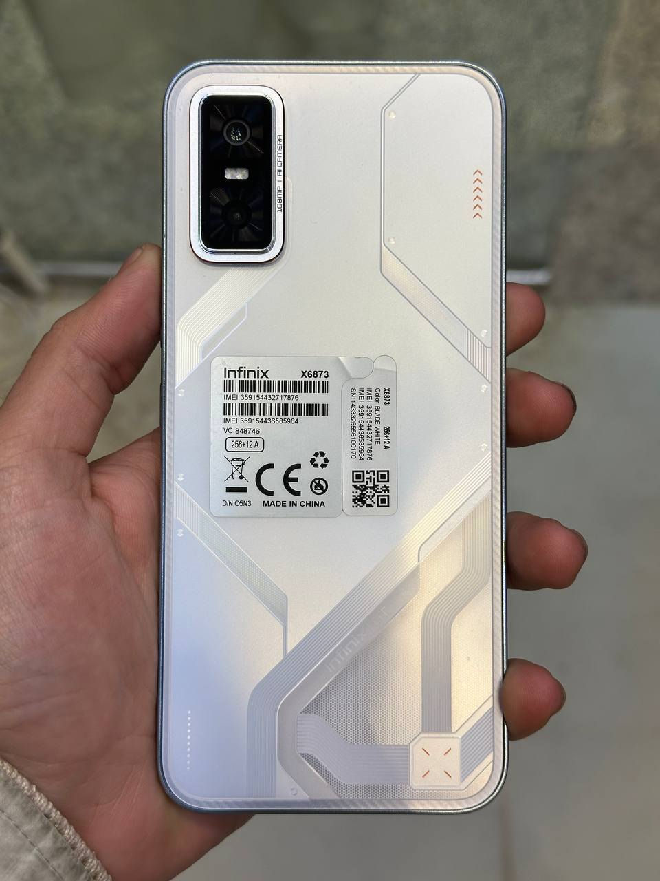 السلام عليكم جهاز انفنكس GT 30 pro لون ابيض مستخدم 6 اشهر بطارية 98  مساحتة 256 يجي وية كامل ملحقاتة الاصلية شرط ول باكيت السعر 300الف قفل الشراي يراسلني خاص


**إذا كنت صاحب هذا الإعلان وتريد حذفه لأي سبب، رجاءا أرسل رسالة إلى الدعم الفني**