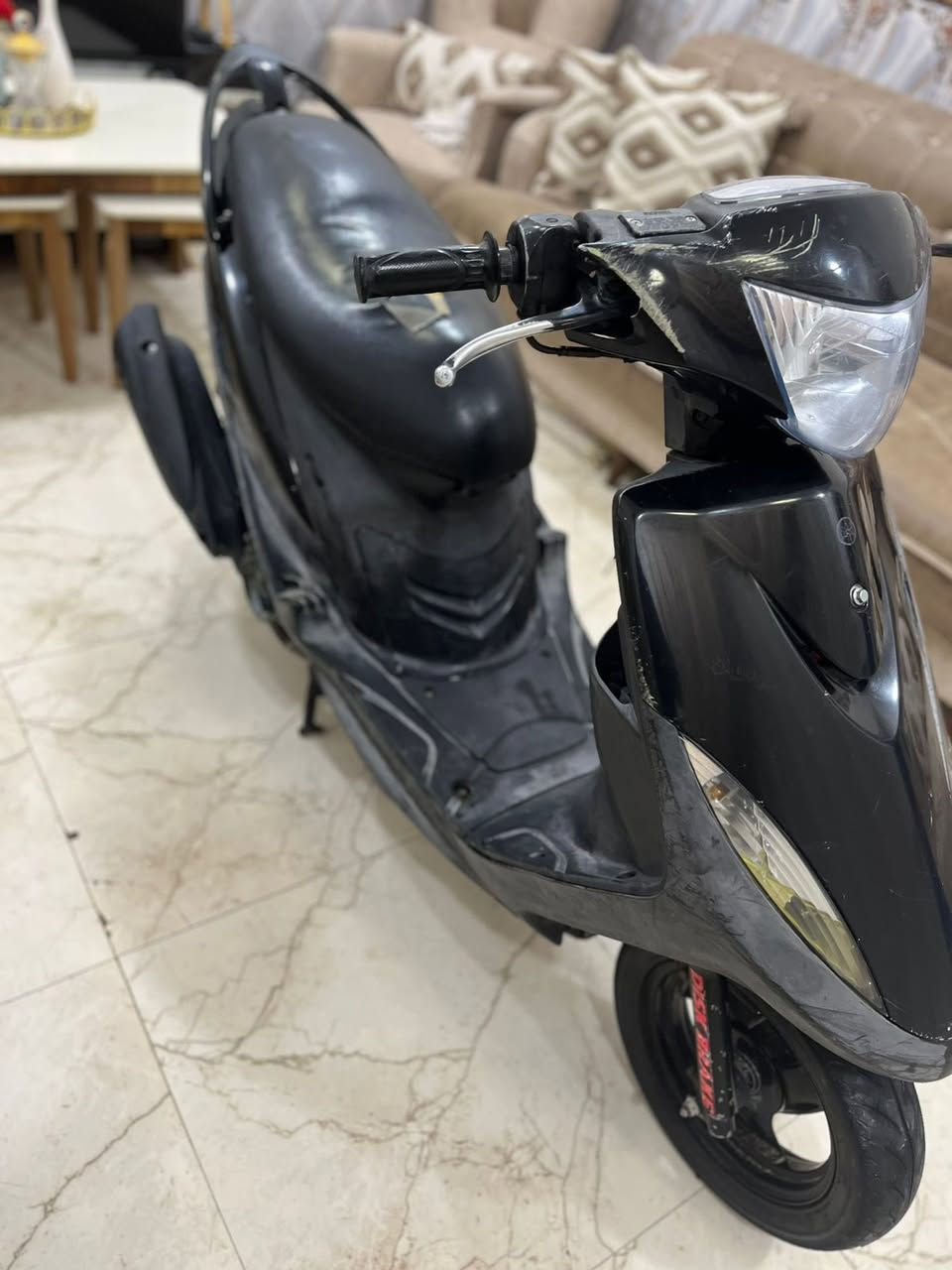 ماكس عدله للبيع 50 بلاد ختم واحد
السلام عليكم ماكس عدله للبيع لون اسود دراجة ختم واحد مابيها نقص كامله سلف هندر السعر 600 وبيها مجال قليل مكان ناصريه مركز ***********
