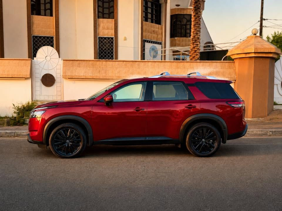 للبيع | NISSAN PATHFINDER PLATINUM
أعلى فئة (Full Option)

🔴 اللون: أحمر
📅 الموديل: 2023
📍 رقم أربيل (جاهزة)
⛽ المحرك: 6 سلندر (3.5L)
📏 العداد: 55,000 كم فقط
🔢 رقم الشاصي (VIN): 5N1DR3DH6PC235600

🔹 الضرر:
شبر فقط في البونيد مصبوغ، كما هو موضح بالصور.
صور الحادث ورقم الشاصي 

⭐ المواصفات (PLATINUM):
✅ فتحة سقف بانوراما
✅ داخلية مشمشي مطعمة بالأسود
✅ سقف أسود
✅ Head-Up Display (داتا شو)
✅ عدادات رقمية
✅ خمس كاميرات (360°)
✅ تشغيل بالبصمة
✅ بصمة لجميع الأبواب
✅ تشغيل عن بُعد
✅ مقاعد أمامية مبردة ومدفأة
✅ تدفئة للمقاعد الخلفية
✅ تدفئة للمقود
✅ مقاعد كهربائية مع ذاكرة
✅ رادار أمامي
✅ رادارات جانبية
✅ رادار خلفي
✅ حساسات أمامية وخلفية
✅ شاشة كبيرة
✅ نظام مانع الانزلاق
✅ مثبت سرعة ذكي (Adaptive Cruise Control)
✅ فرامل إلكترونية (Electronic Parking Brake)
✅ Auto Hold
✅ أوضاع القيادة: ECO / NORMAL / SPORT
✅ باب صندوق كهربائي
✅ مقاعد VIP
✅ 7 مقاعد
✅ نظام صوت BOSE
✅ Apple CarPlay و Android Auto
✅ وباقي مواصفات فئة PLATINUM المعروفة.

📍 مكان السيارة: كركوك
✔️ السيارة بحالة ممتازة جداً، ولا يوجد فيها أي نقص، جاهزة للفحص في أي مكان.

📞 للاتصال والاستفسار:
***********
