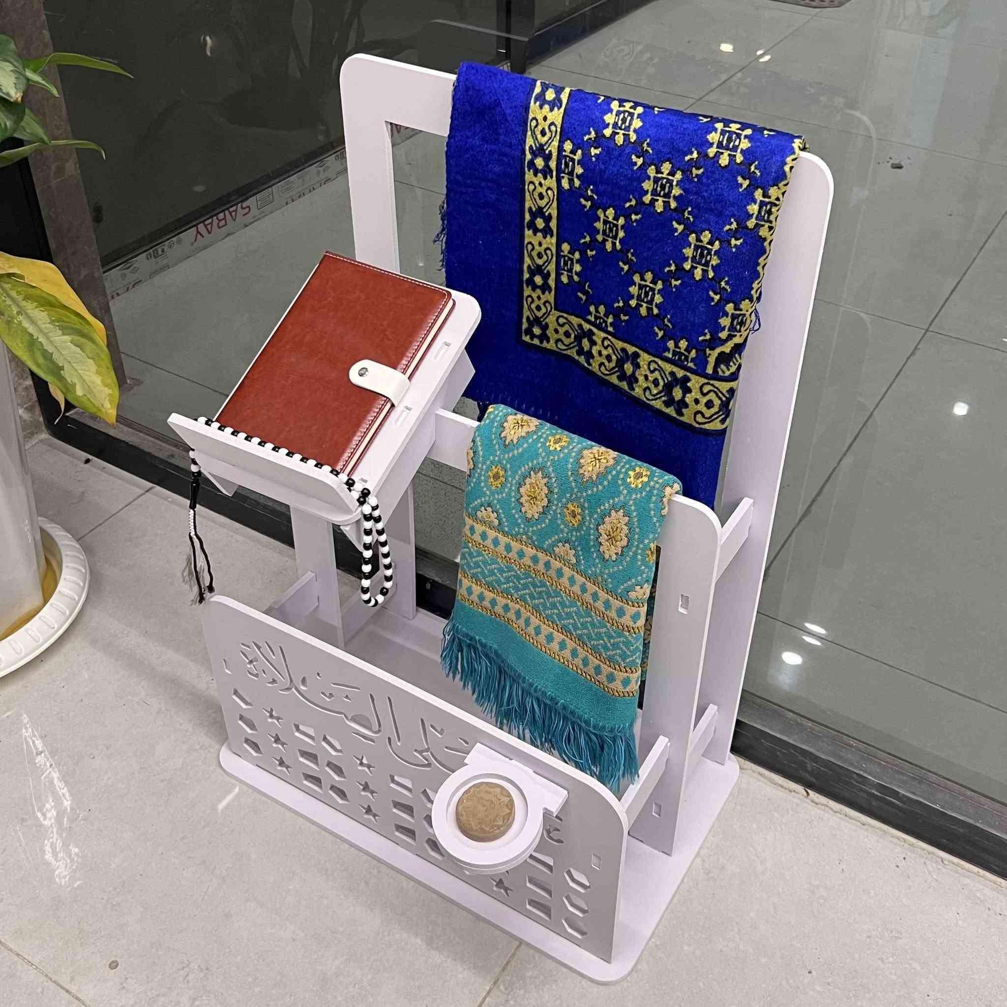 ✨ ستاند قرآن وصلاة أنيق يجمع كل مستلزماتك في مكان واحد!

حامل مصحف مائل للقراءة براحة 🤍
علاقة خلفية لترتيب سجادة الصلاة 🧺
حامل جانبي للتربة 🙌
واجهة مزخرفة بعبارة «حي على الصلاة» تضيف لمسة إيمانية جميلة ✨

رتّب ركن عبادتك بذوق وأناقة البصرة, العراق


**إذا كنت صاحب هذا الإعلان وتريد حذفه لأي سبب، رجاءا أرسل رسالة إلى الدعم الفني**