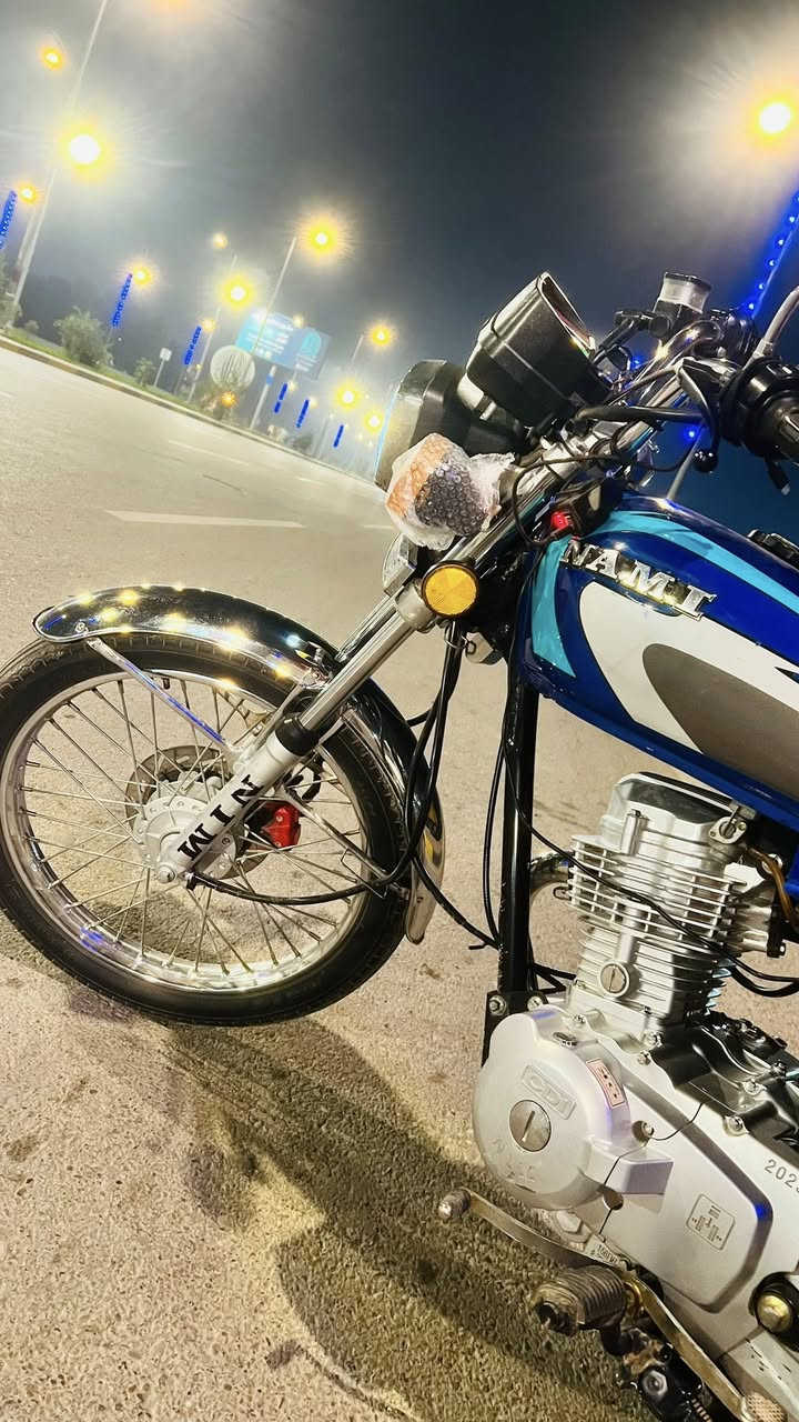 السلام عليكم
الاصيل للبيع 🔥🪬
دراجة اربعه كير امتياز 2023 فول واحد على واحد مكفوله من التاير للتاير مكينة خير من الله مكينة غطاس شلعة ومعدل فول اوراق اصولي السعر 1200 وبيها مجال للشراي 
للاستفسار 
*********** 
***********
