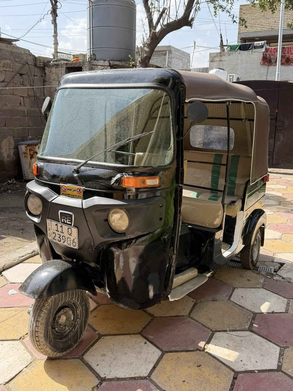 موديل 18 رقم وسنويه باسمي كفاله عامه من كلشي
مكاني /:بغداد/:الزعفرانية/:جسر ديالى القديم /:
السعر5مليون وبيهه مجال جاهزه كبل للشارع
***********
