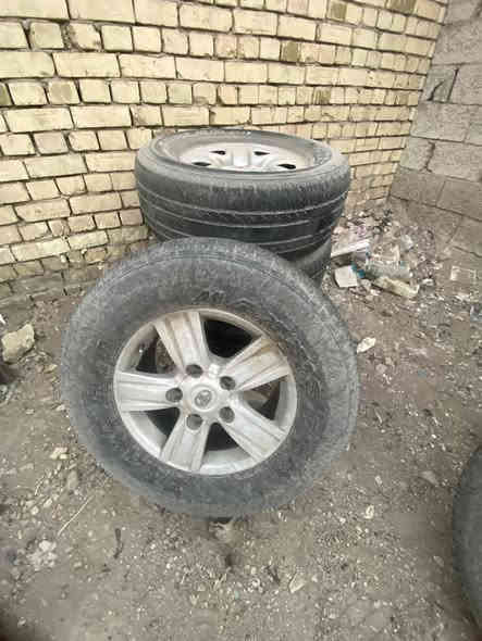 اربع تخامه كويتي هو وتايراته سعر التخم 250 
مكان ميسان توصيل متوفر ***********
كله لاندكروز
