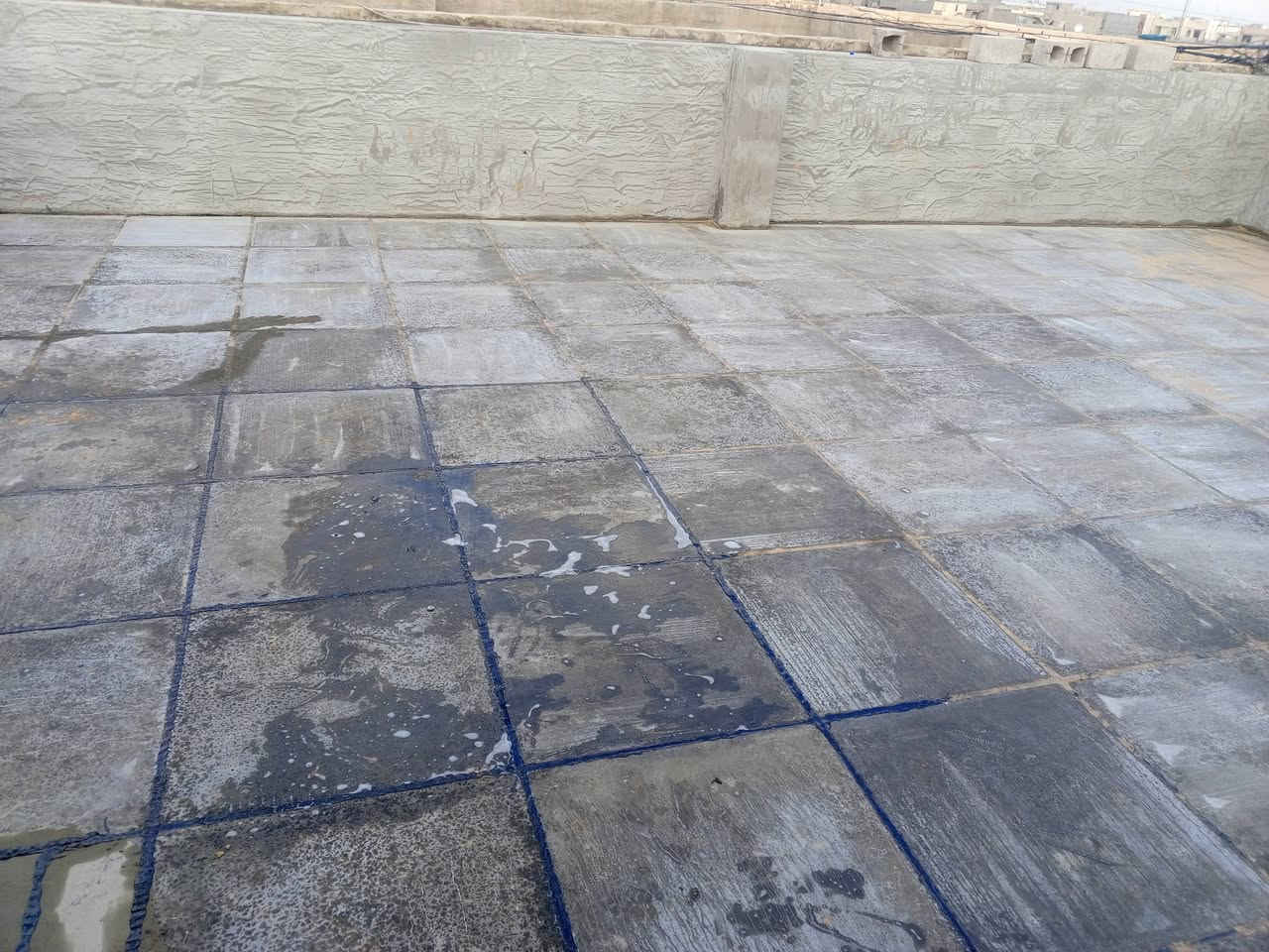 سلام عليكم يوجد كادر شتايجر للسطوح قلع ماسك واضافه بالف ونص ***********
