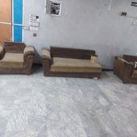 غراض للبيع بسعر مناسب للاستفسار 07811693000