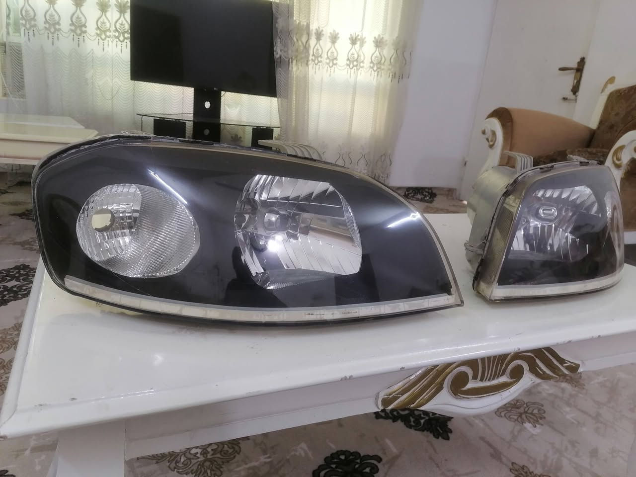 زوج لايت افيو داخل اسود سبورت للبيع سعر ٧٥ الف *********** يوجد توصيل
