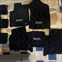 ارضيات جدد فور چنر موديل ٢٢-٢٣-٢٤-٢٥  اصليات وكالة السعر ١٠٠ الف واتسا...