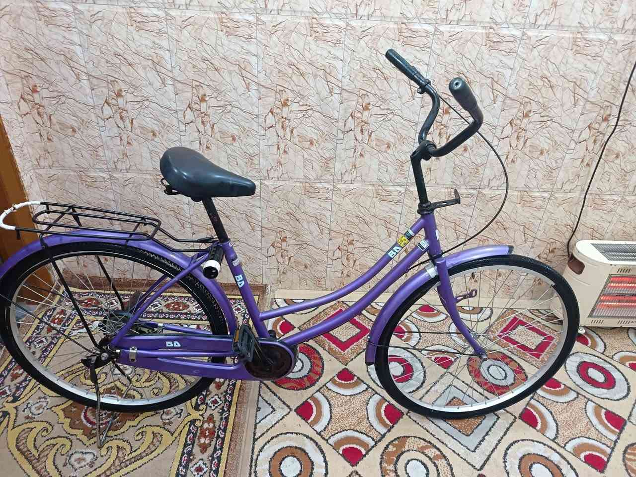 سلام عليكم بايسكل للبيع 100 وبي مجال نجف حي النداء ***********
