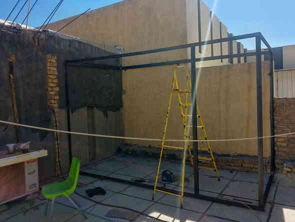 عمل كرفان 4×2
سيد عباس الحداد 
***********
