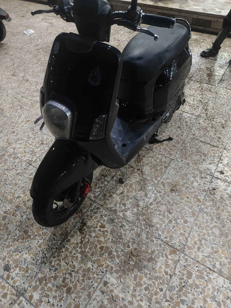 ماكس بوليس للبيع دراجه جديد ما مفتوحه وتخبل كفر بلادي مختم اصلي مو تجاري السعر ٧٥٠وبيها مجال قليل 
***********
