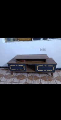 ميز يلازمه ما مستخدم جديد  المكان بغداد الغزاليه السعر 50 وبي مجال شي ...
