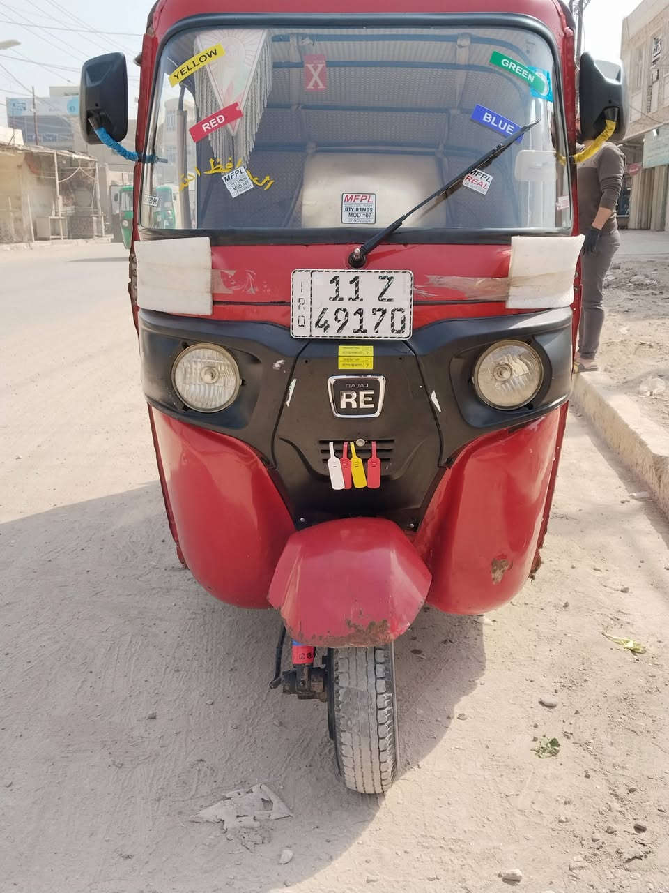 سلام عليكم تكتك للبيع موديل18 تكتك معمره تعمير كامل مكينه مجفته جديد وبيه مكينه مال موديل 20 مكاني بغداد الشعب للستفسار ***********
