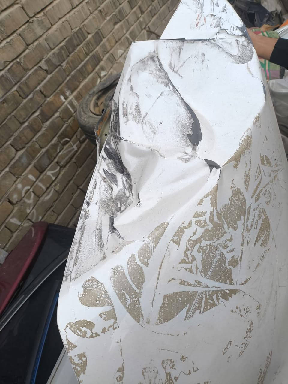 بنيد كي فور موديل 25 ابيض صدفي قيم وخذ ***********
