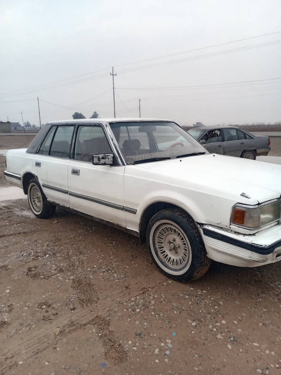 اسلام عليكم سوبر للبيع موديل 87 محرك وكير 2500بطه رقم دولي بسمي سنويه ل30 السعر 33
***********
