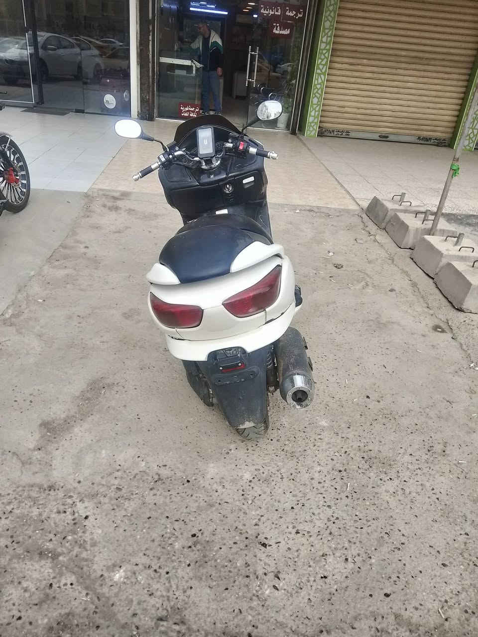 فورزا 08 للبيع
مكان بغداد الكريعات 
مستعجل عالبيعة ب 1و 100 و بيها مجال حگ الجية 
كهربائيات مشتغلة كامل + بريكات فول ، محرك نظيف 
فقط البنزات ساحكة ينرادلها تبديل 
للتواصل *********** واتساب أو رصيد
