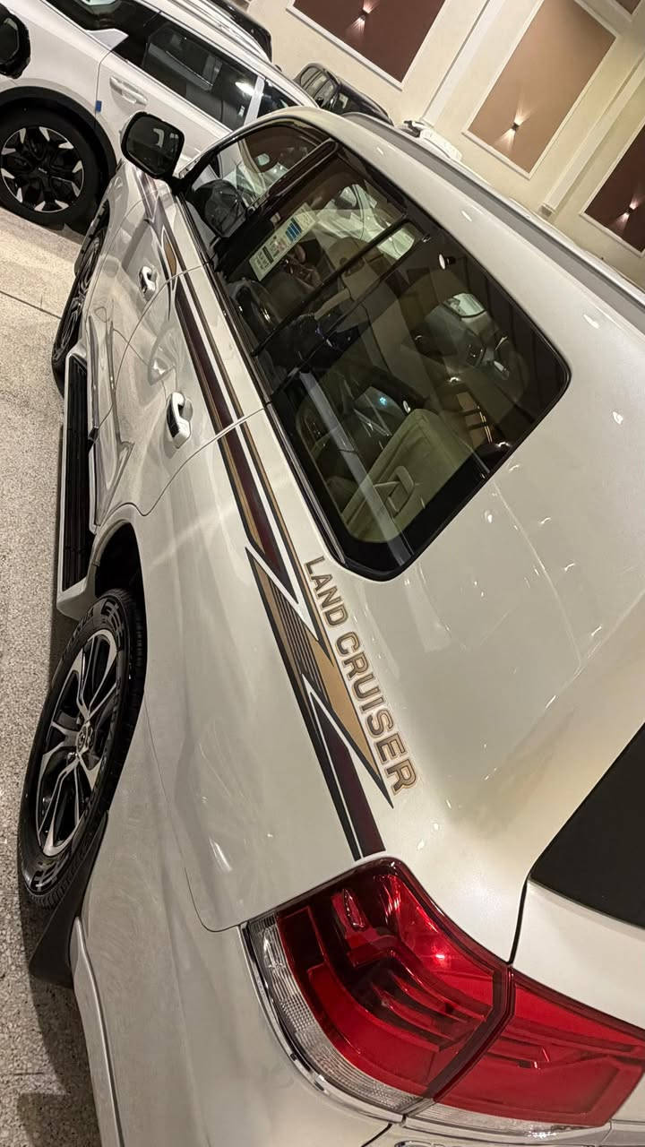 لاندكروز موديل 2021 بريم اصل فول مواصفات 1/1 مكفوله كفاله عامة ما عدا بارد باب الخلفي فقط سياره بحاله جيده جدا ماشيه 140 الف رقم بغداد الإنكليزي الجديد باسمي السنويه مكاني بغداد الرصافة سعر 540 $ وبيتا مجال بسيط رقمي ***********
