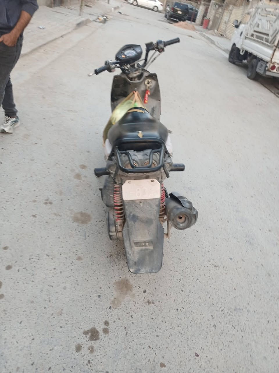 سكنز جبلي اي نقص مابيها للبيع سعر ٨٥٠ مكان الامين الثانيه ***********
