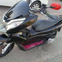 Pcx جيل اول نواقص بسيطه  جدا   مكينه ممفتوحه   مكاني الشعب   12$   077...