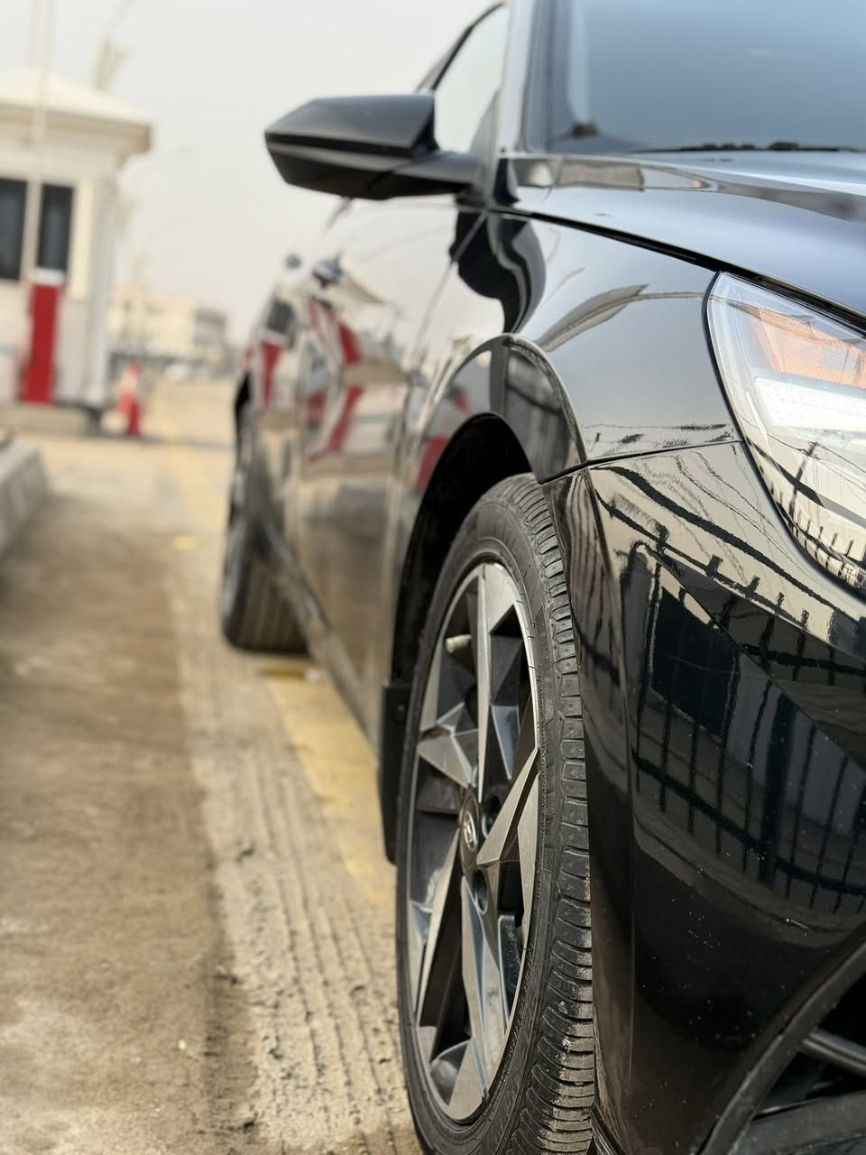 السلام عليكم النترا 2023 للبيع وارد امريكي رقم معوقين أنطيك وكالة عامه فول موصفات عدا الفتحة قة
1-قيادة ذاتية 
2-رادارات جانبية 
3-نقطة عمياء 
4-بصمه ابواب 
5-بصمه جنطه 
وبعد اكثر موصفات بيها 
السعر المطلوب 138 بيها مجال 
مكان السيارة الديوانية 
رقم الهاتف 
***********
