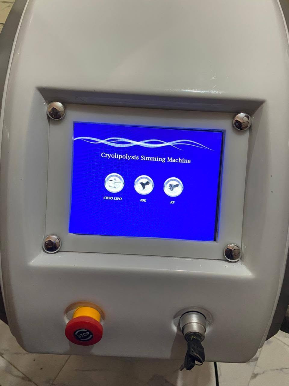 جهاز cool max-L
كرايو و كافيتيشن و RF 
اتنين هيد كرايو كبار تبريد بيوصل -11
هيد كافيتيشن 40HZ الهيد السوده اكبر خرج 
هيد RF body اكبر خرج 
سعره ممتاز و معاه ضمان 6 شهور


**إذا كنت صاحب هذا الإعلان وتريد حذفه لأي سبب، رجاءا أرسل رسالة إلى الدعم الفني**