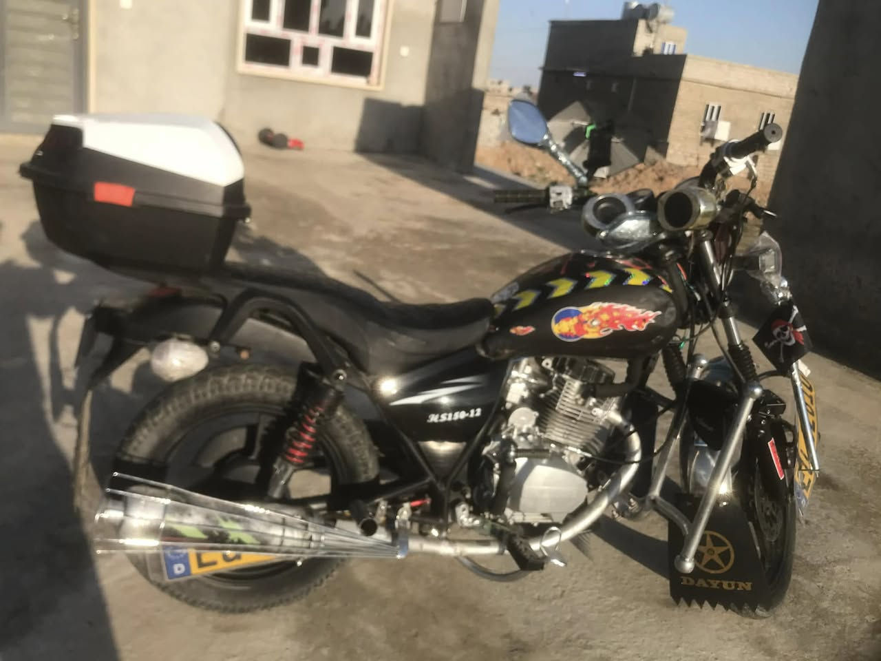 السلام عليكم ورحمة الله وبركاته
((مكلف بالنشر لحد يراسلني خابرو صاحبهن ))

موطورات للبيع : 

1 تايگر ٤ گير محرك شرط معمر جديد نشاط فول السعر 220 وبي مجال . 

2 هيوشه 2020 خمسه گير نشاط فول محرك معمر جديد مفتوح مره وحده بصمة تشغيل عن بعد كهربائيات كلها شغاله، اشاير كلها شغاله تواير وياله كلها جدد دبلات كلها شغاله ما تصرف علي ربع السعر 450 وبي مجال بسيط جداً 
للأستفسار 

0781 540 6482
