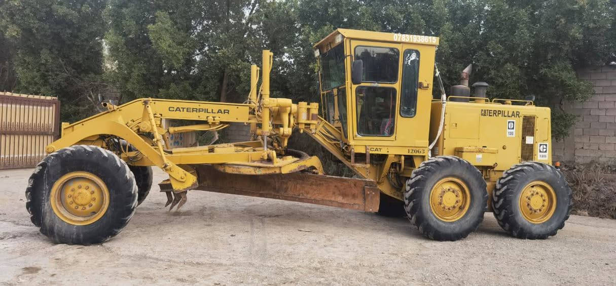 السلام عليكم
مكينه كريدر للبيع  G12
مدیل 1983
دخول جدید (منفیس) 
مکفول کفاله عامه
***********
***********
العنوان
 واسط /کوت
