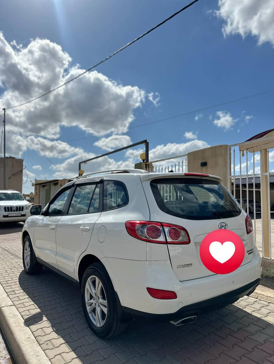 السلام عليّكم
للبيع سنتافي موديل 2012 فول خليجي كفاله عامه شركة عامه ثلاث قطع تبريد 7 راكب 6 سلندر لاتنقيص ولا تبخير حساسات امامي خلفي ماشيه ٢٢٠. بيه فقط بارد موضح بالصوره مكان السياره صلاح آلدين قضاء الضلوعيه 
***********
السعر ١٥٥
