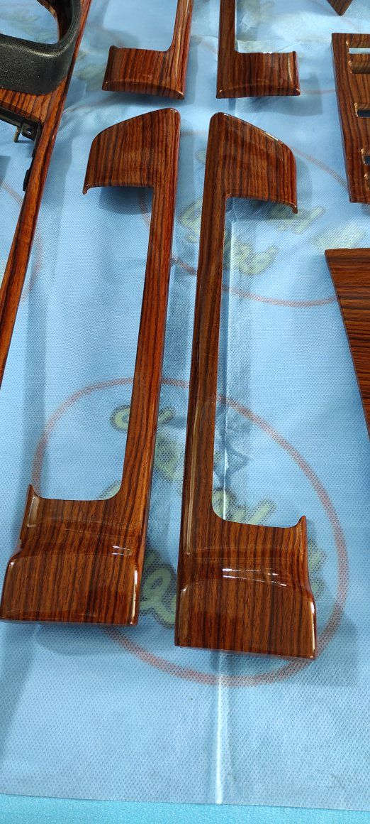 السلام عليكم متابعيني
عمل جديد لطلاء وتصليح الصاج لدواخل  مارسيدي جامبو  والطلاء يكون بالنقشة الاصلية للسيارة المشطب A9 تحياتي للجميع
         رائد ابو الصاج فورميكا
بغداد زعفرانية شارع الكهرباء فرع مكوى الامير ***********
