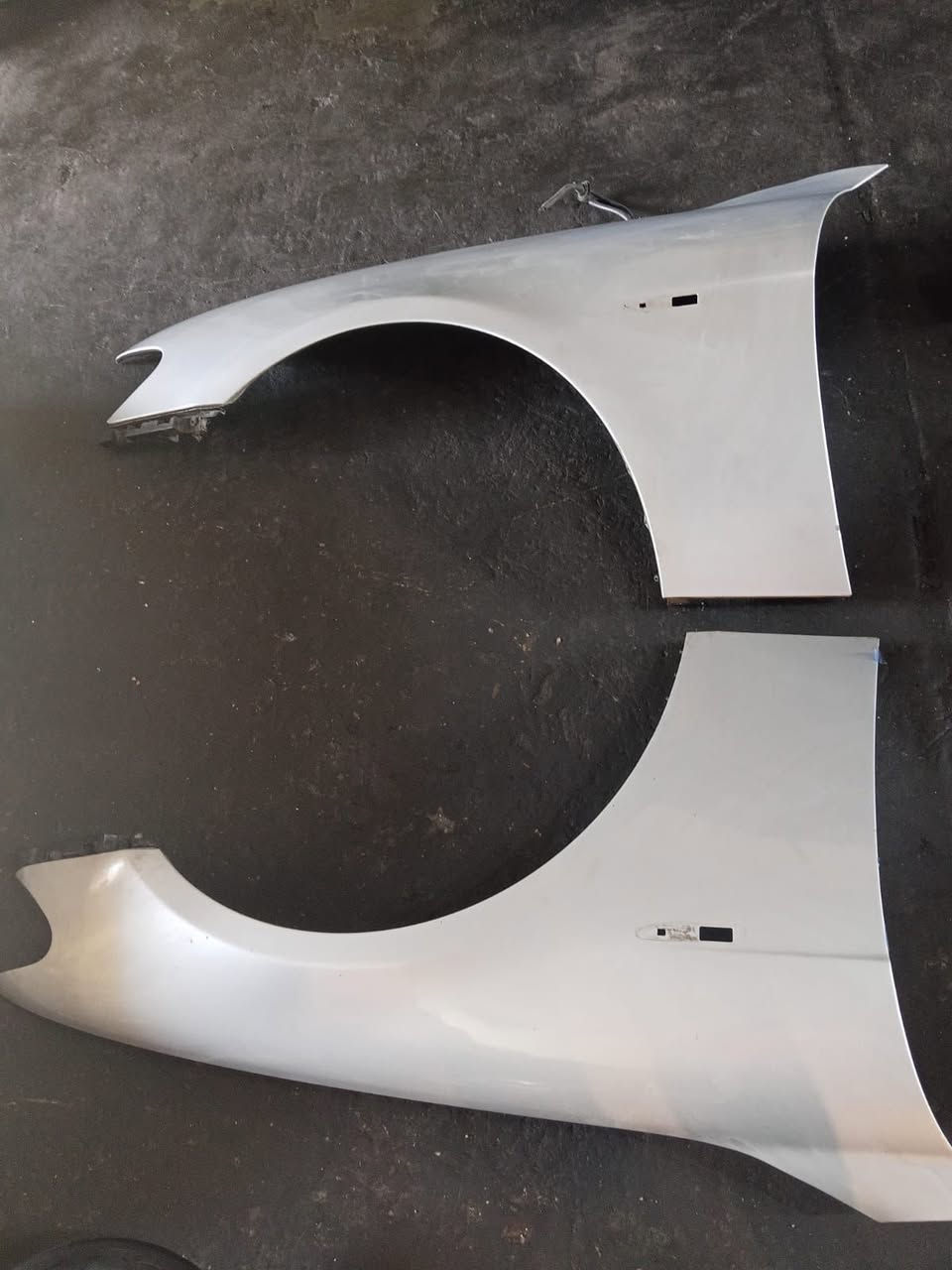 السلام عليكم 
مجموعة غراض باخره حاوية 
اسعار مناسبة جداً 
دعامية امامية 2008    75 الف
دعامية خلفية 2008.   75الف
جاملغات 2008 زوج.    90الف
دركة كاملة.                   25الف
بريش مع العنبار.            60الف
بوكس تبريد كامل مقفل. 150الف
اربع بيبان كاملات باب طويل.  250الف
ماطور جوبلس.               50الف
اسطابكسل امامي كامل مقفل الزوج 150الف
دبة ماء.                          25الف
قاعدة فرس امامي.           10 آلاف
فرس امامي.                      10الاف
تجوه خلفيه.                     10الاف
مبخرة تانكي كاملة.            15الف
قبق جنطة. 2008.             50الف
بك لايتات 2008.               60الف
ايرفلو 750.                        50الف
ايرفلو 740.                      25الف
ايرفلو 745.                       75الف
ايرفلو N52.                   ..
75الف
سلايت كامل مع الماطور.      75الف
العنوان الحله الحي الصناعي شارع العام شركة المركزي علي يوسف 
***********
