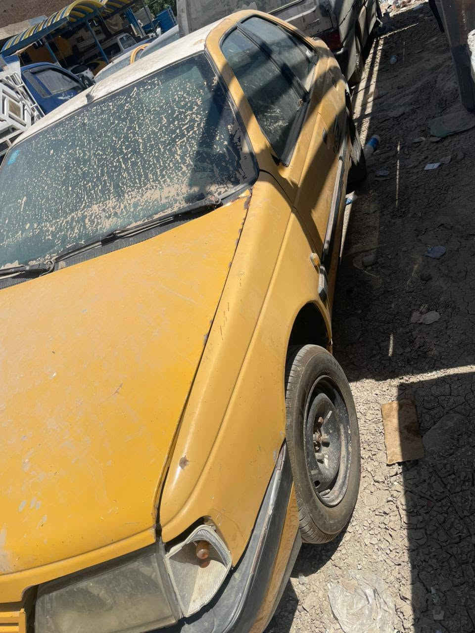 سلام عليكم بيجو موديل 12 رقم بغداد محرك جديد 
بس  ضفيرة  تعبانة صدر جديد 
مكان بغداد الدورة رقم ***********
