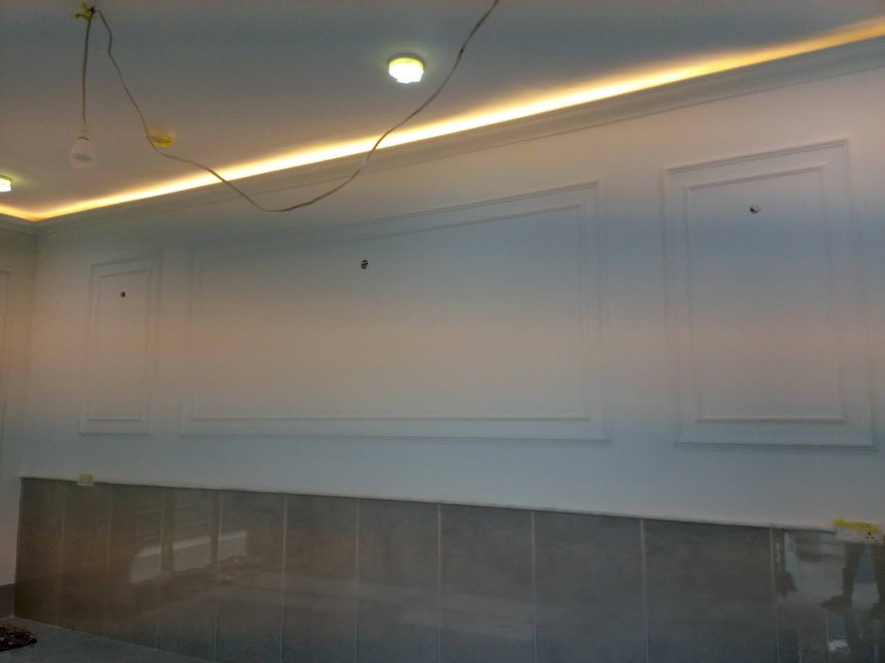 جانب من اعمالنا في الديكور الداخلي للمنزل 💯 

عمل سحب اناره +لوحات صاله والاستقبال 

انسب الاسعار واجود العمل 
الاستفسار واتساب او اتصال هاتفي 

***********
