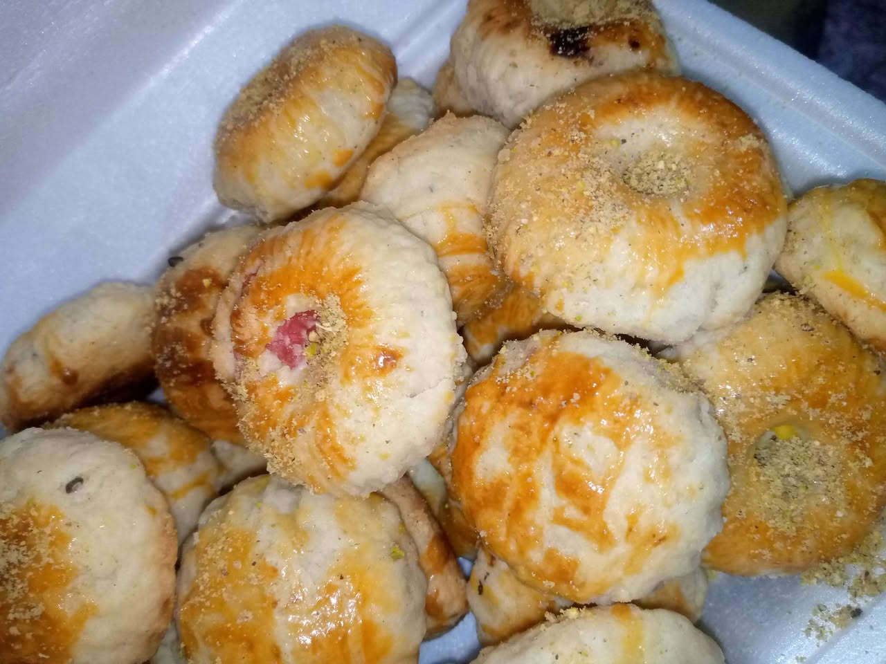 كليچة العيد حاره وهشه الكيلو ب ٦ الاف متوفر خدمة توصيل فقط


**إذا كنت صاحب هذا الإعلان وتريد حذفه لأي سبب، رجاءا أرسل رسالة إلى الدعم الفني**