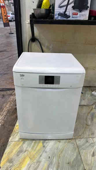 غسالة صحون ماركة بيكو الحديثة نظيفة وشغالة فول 🌹🌹🌹🌹

السعر 180الف 🌹🌹🌹

موصل الجانب الايسر /حي المثنى 🌿🌿🌿

الشارع المقابل لمنتزه المثنى
✅شارع عمارة النخيل 
✅وماكس جيم 
✅وازياء النمور 

داخل الفرع بالنزول قرب كراج  غسل السيارات   

(منزلي) لبيع الاثاث المستعمل 
متواجدون من الساعة ال3 الساعة 10 مساءاً 

الاتصال  من بعد  الساعة 2ظهرا  الى 12مساءا 

*********** موصل, نينوى
