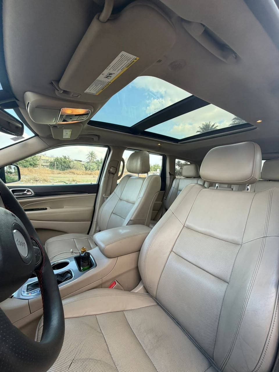 سلام عليكم
جيب لمتد 2020 
موصفات اللمتد معروفة
فتحه بنوراما 
كشنات تدفئة تبريد 
جنطه كهرباء 
رادارات جوانب 
تشغيل عن بعد 
حادث قطعتين ورأس شاصي ايسر 
مكان بغداد شارع فلسطين
رقم *********** بيع ا بغداد, العراق
