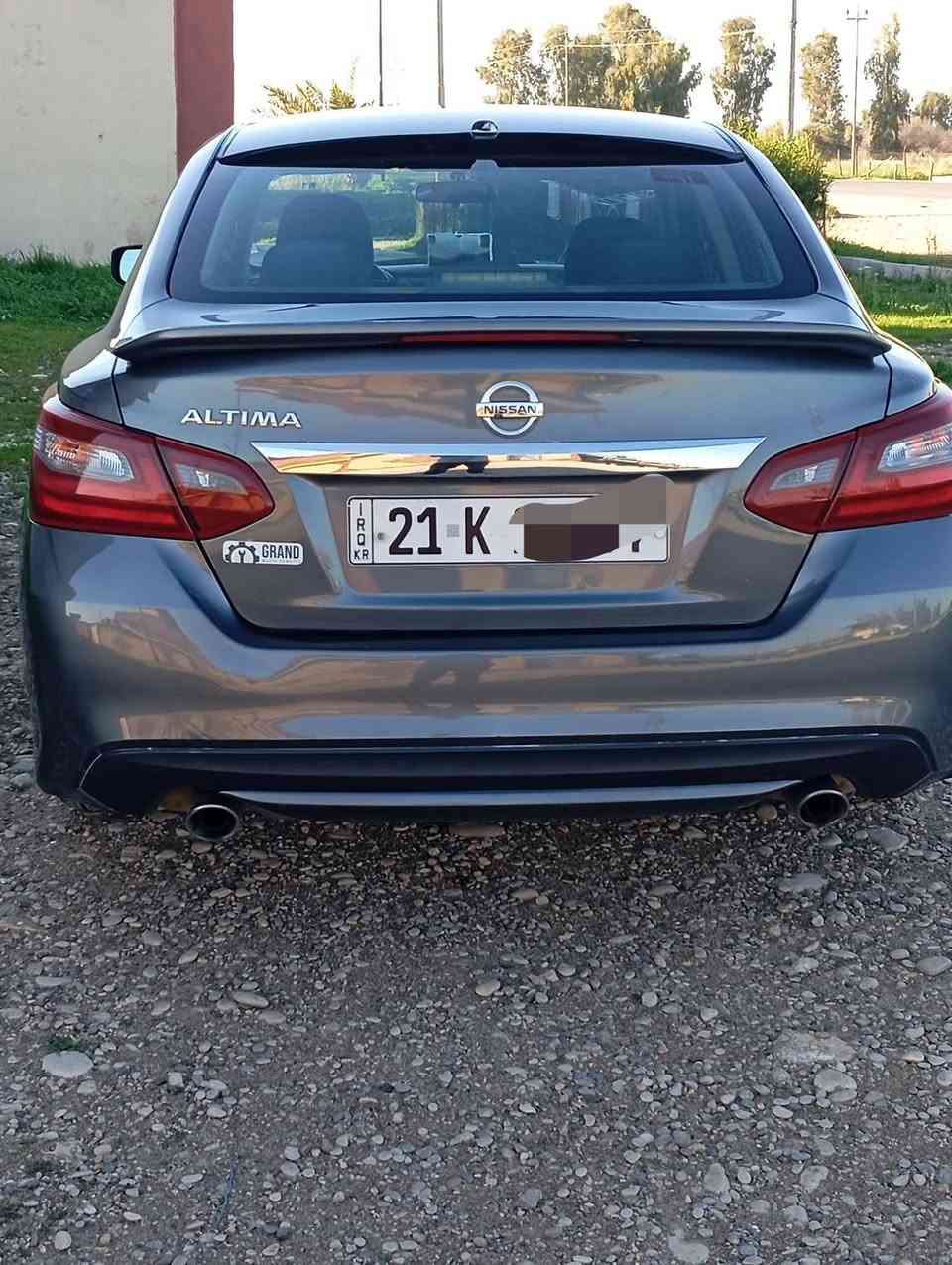 السلام عليكم اخوان 
التما موديل ١٨ S سيارة حلوه ومرتبه  وارد امريكي ضررها جاملغ وبنيد  مبدلات  بدون الغود ولا شواصي كهربائيات  كير مكينه  كلها بشرط  والسونار موجود تدفئة تبريد كلهن شغالات السيارة شرط التحويل 
السيارة تخم تاير جاهزة كاملة متصرف عليها فلس
السعر. ١٢٢. وبيها مجال للطيبين 
اتصال ***********
