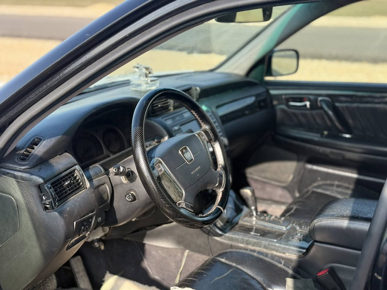 مەلیکەی (ساغ-ساغ) بە پارەی  بڕاوە
نرخ:(٣٩)گەلا قفڵی

‎ (D4-١٧٥)مەکینە گەورە
٣-دوگمەی   
 شاشە-پەردە-٤کوشن کارەبا-داشبڵ نەجەف -رەقەم یەک👌
کوشن جڵد👌
بێدەعم بیلیدران

‎.📍شوێن:(سلێمانی)
‎. ژ.م ☎️ ***********
‎. ژ.م ☎️ ***********
‎. ژمارەی کۆڕەک ڤایبەری لەسەرە 🛜
