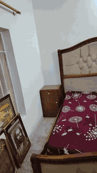 غرفة اخشاب للبيع سعرها ٨٥٠وبيهة مجال للتواصل واتساب *********** ام الملحق ٦ابواب
