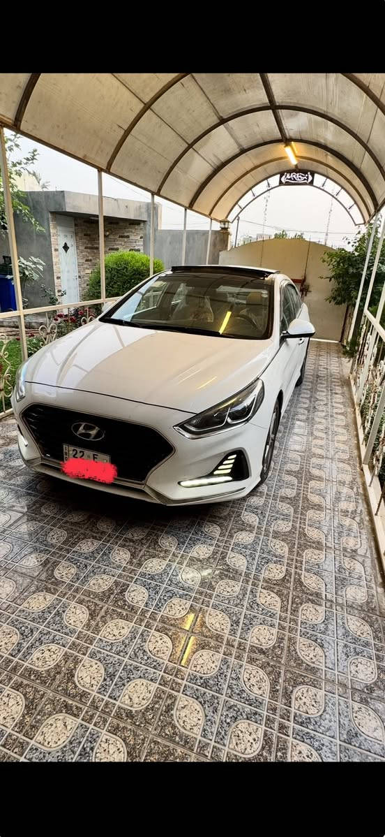 سوناتا 2018
خليجي محرك ٢٤٠٠ المرغوب كلش قليلات بالسوك

ماشيه 80 الف حقيقي

فول مواصفات بانراما تحكمات ستيرن كامله شفتات شحن وايرلس ترحيب اشاير مري كشاف ضباب لد نهاي حساس خلفي قطعتين تبريد جلد 

بيها سحبتين كارت بالجاملغ والباب جهة الصدر وصبغ نص وجه قبق الجنطه فقط اما البقيه مكفول 

رقم اربيل بأسمي شتريد حاضر تحويل او وكاله

متواجده بالاسكندريه وبالسيديه 

***********

السعر 175 وبيها مجال
