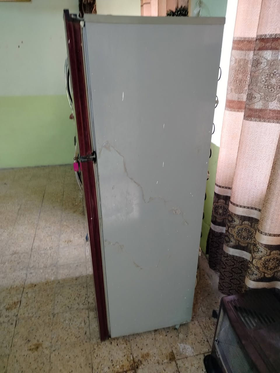 ثلاجه رويال مطار ماليزي شرطه شغل للبيع مكان الثلاجه حمام العليل السعر 150 وبيها مجال اخر جديد يعني جديده جديده


**إذا كنت صاحب هذا الإعلان وتريد حذفه لأي سبب، رجاءا أرسل رسالة إلى الدعم الفني**