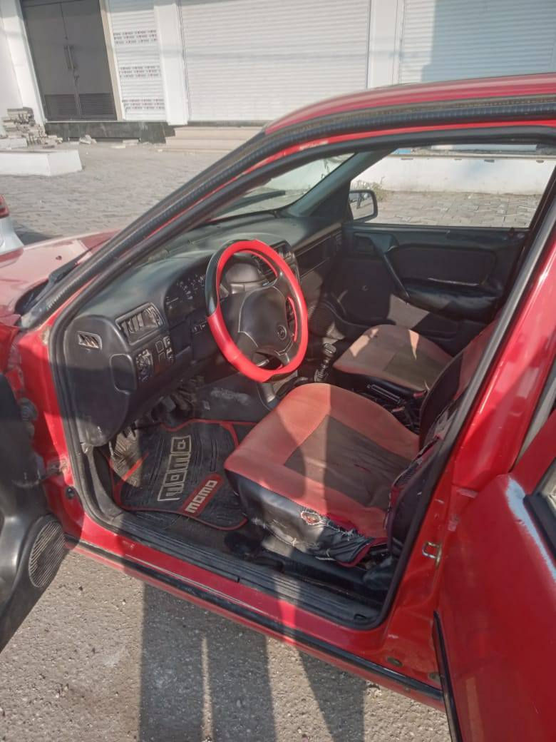 السلام عليكم شباب سياره للبيع اوبل فكتره محرك نضيف كهربائيّات ، ريبشرط سياره نضيف كلش ما عايزلها لو ربع كير شرط تدفئه كامل فولل فولل ماشاءالله موديل 92 بريكات شرط بس عايزها سايق للستفسار والاتصال ***********؟ سنوية 2023صاقطه وبيها بطاقه بانزين
