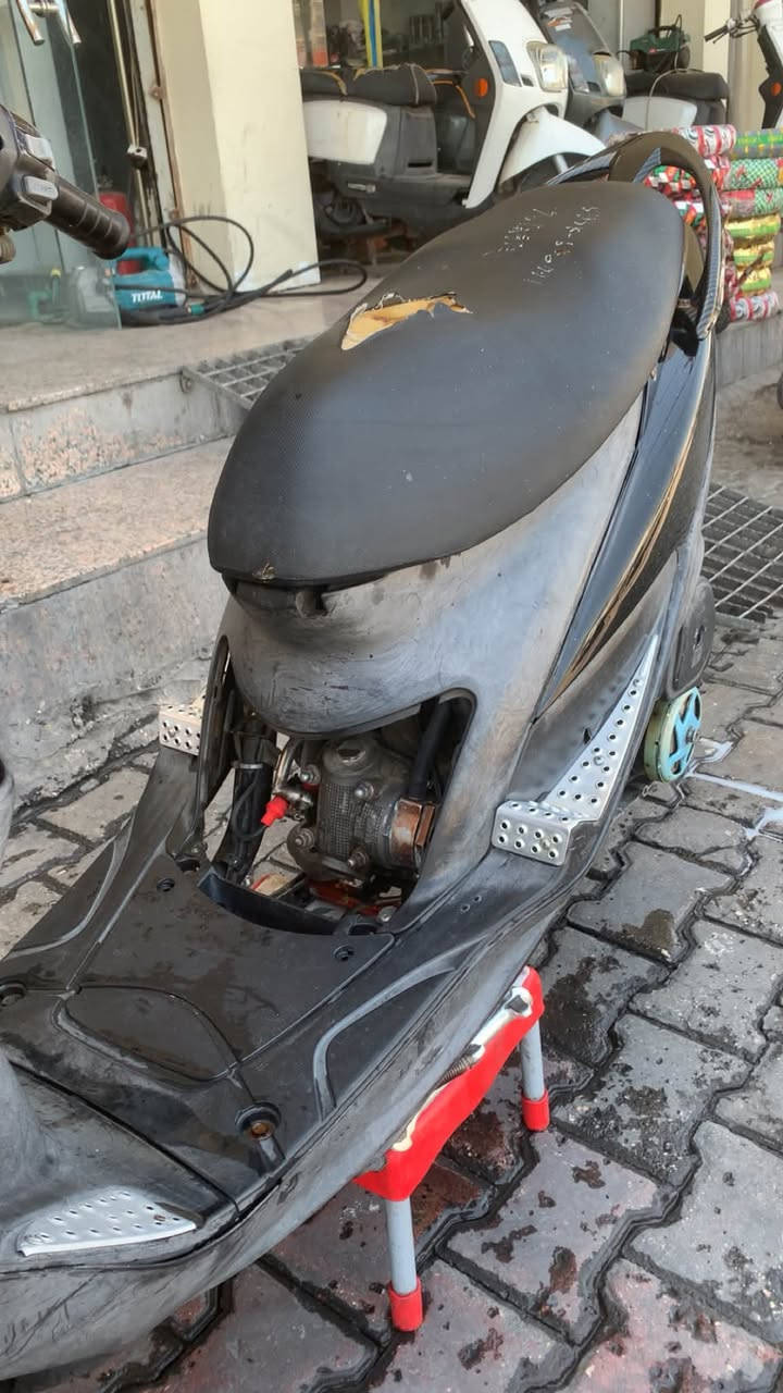 السلام عليكم
ماكس عدله مزوده بيهه سيت بنفسجي
بوشه ٥٥ مكفوله شلعه ومعدل
مليانه غراض وكله اصلي
شيال هايبر راجع اصبعين 
دبل خلفي ار جي اس 
كلچات hkrs تخم مطابقات
مبخره رياضيه مشمشيه
صدر ار بي اصلي
ويل cnc نادر 
فچ برمبو وفلنجه برمبو 
تطوالهrs200mlm
الدراجه كفاله عامه
مكاني كربلاء 
*********** 
موجود واتساب وخاص
